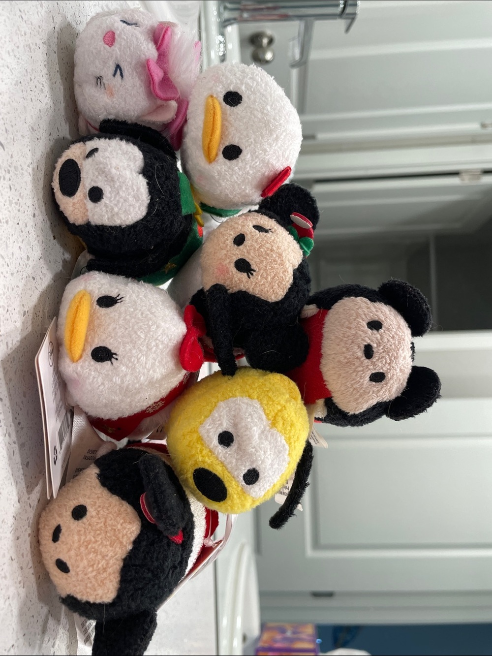 Disney Holiday Tsum Tsum Plush Set - Black, White, Yellow, Pink, Red